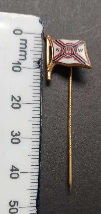 VINTAGE NORDERWERFT HAMBURG LAPEL PIN                V112