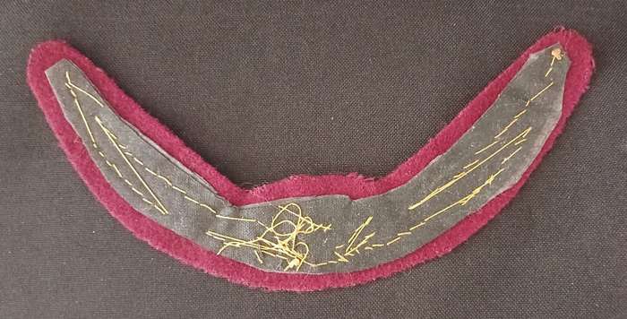 SA ARMY MAJOR  EMBROIDERED LADIES CAP BADGE           C6