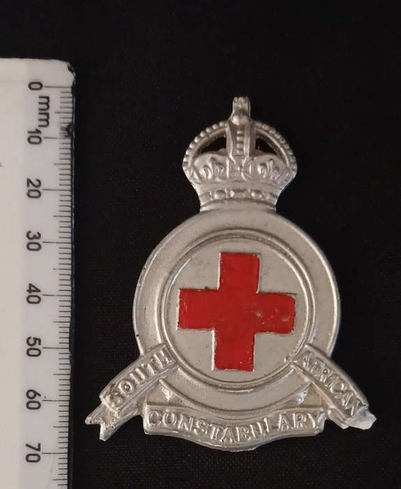SOUTH AFRICAN CONSTABULARY SLOUCH HAT BADGE      ` Made of Resin `             C36