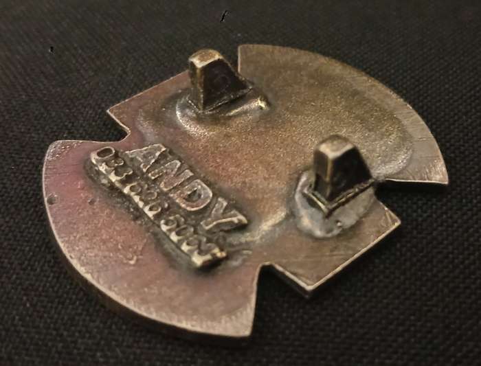 ANGOLA WAR VETERAN BROTHERHOOD BADGE                     C82