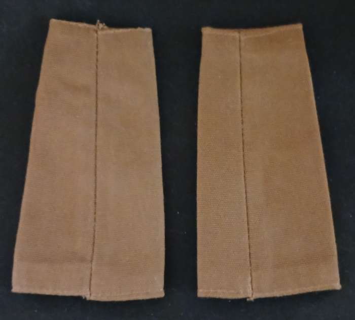 SADF LIETENANT EPAULETTE PAIR                           L10