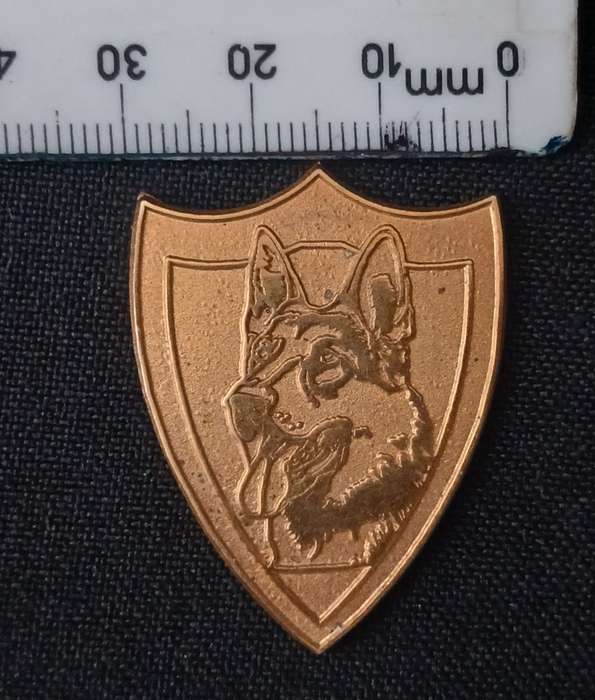 DOG UNIT  BADGE                           k28