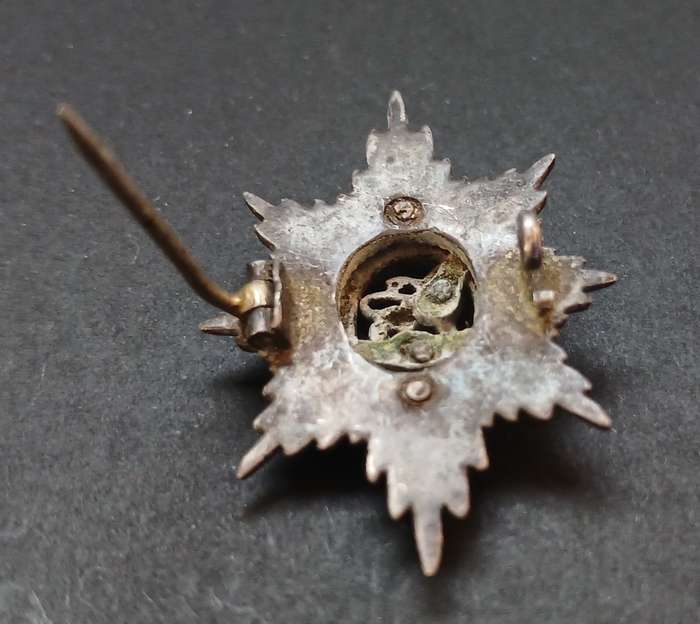 WW2  WORCESTERSHIRE REGIMENT SWEETHEART BADGE                    R55