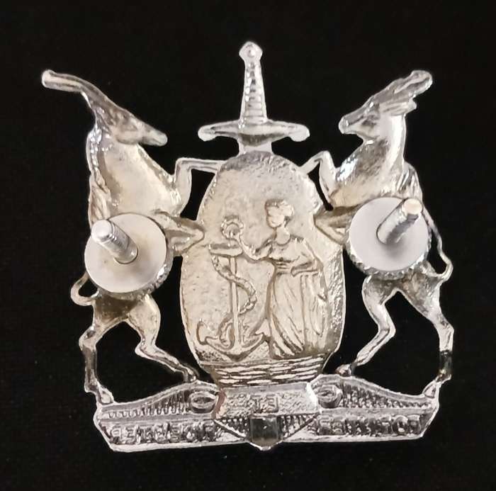 SA. THE COLOURED CORPS CAP BADGE                      R80