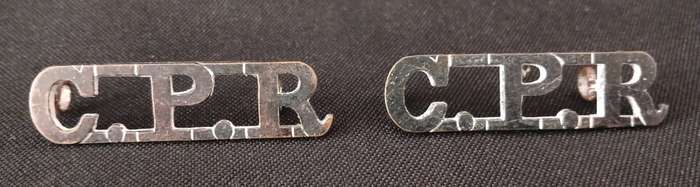 AFRICA C.P.R 1903 - 1926 ( BLACK ) CAPE PENINSULA RIFLES SHOULDER TITLES       R143