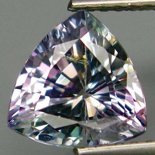 2.20 CT RARE COLOUR! NATURAL MULTI-COLOUR TANZANITE TANZANIA Full Fire and nice shape!!!
