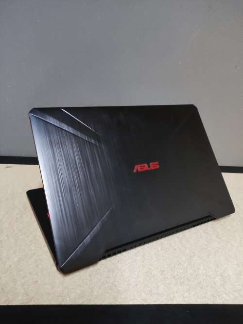 Asus TUF Gaming Laptop**6 Core i7**4GB Nvidia GTX1050ti Graphics**16GB Ram**