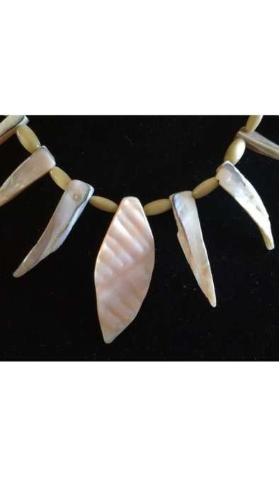 Beige and brown shell necklace