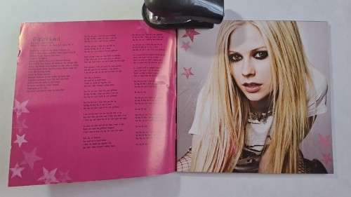 CD  Avril Lavigne  - The best damn thing  - 2007