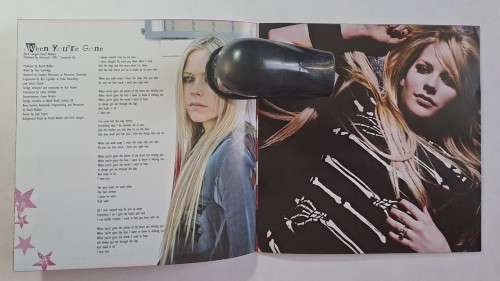 CD  Avril Lavigne  - The best damn thing  - 2007