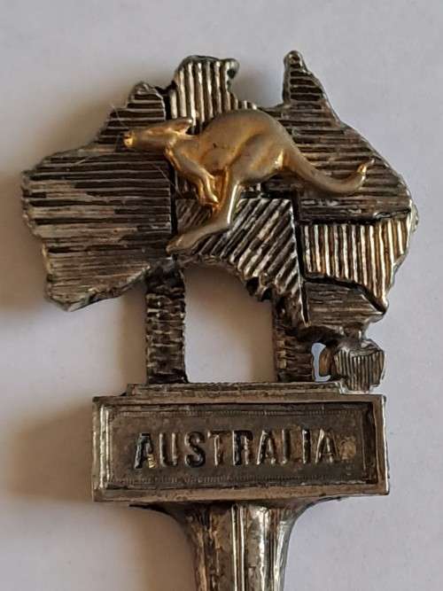 Vintage souvenir spoon -Australia