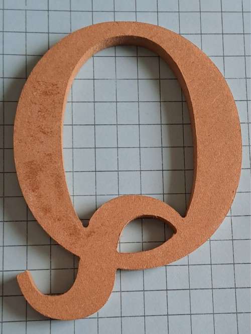 Wooden `Q`