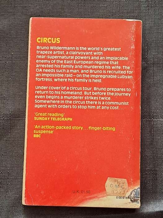 Alistair Maclean -  Circus -  paperback/softcover  -  Pages 191