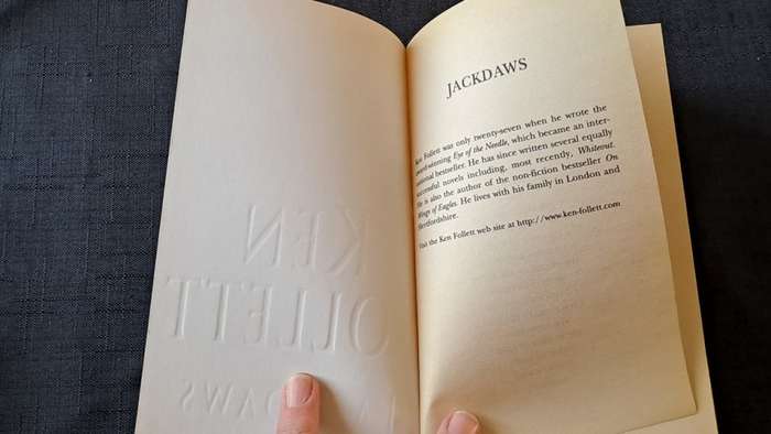 Ken Follet  - Jackdaws - Paperback/Softcover - Pages 595 - As per photo`s