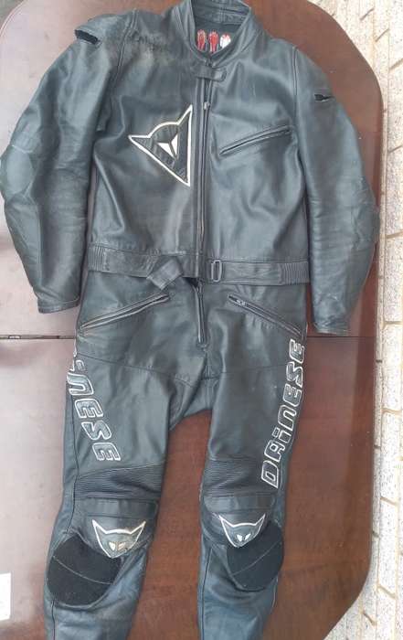 Dianese Two Piece Leather Motorbike Suit 56