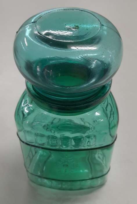Green Triangular Jar with Round Bubble Lid