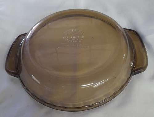 Lovenware Deep Dish Pie Plate Scalloped Edge Smokey Brown Handled USA