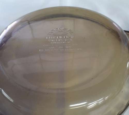 Lovenware Deep Dish Pie Plate Scalloped Edge Smokey Brown Handled USA