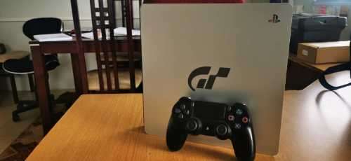 PS4 1TB Slimline , Jailbreaked, 15 Games