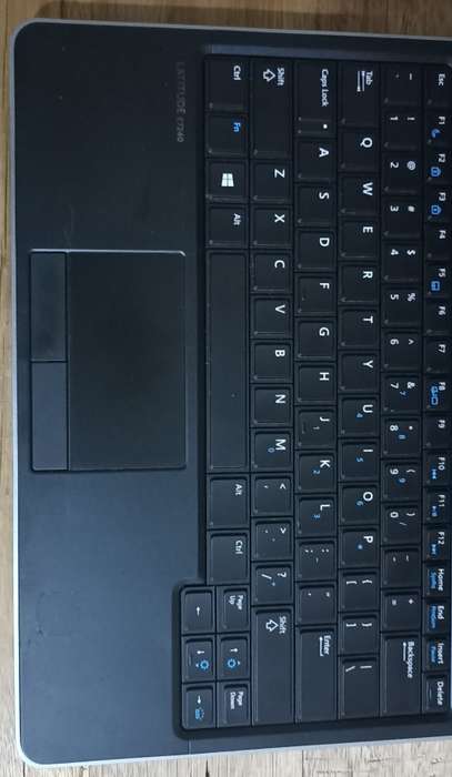 Dell Latitude - E7240 - i5 4th Gen - 8GB Ram - 256SSD - Very Good Condition