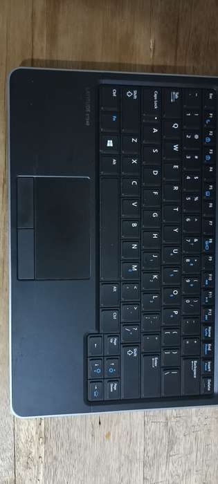 Dell Latitude - E7240 - i5 4th Gen - 8GB Ram - 256SSD - Very Good Condition