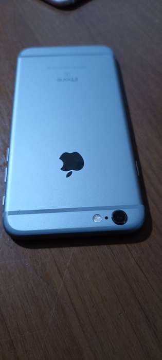 iPhone 6s - Space Grey - 128GB - Excellent Condition