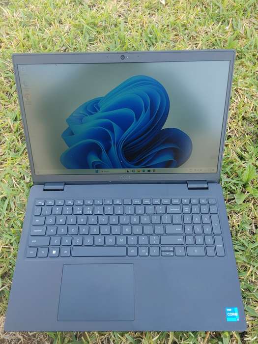 Dell Latitude - 3520 - i7 11th Gen - 16GB Ram - 512SSD Nvme - Excellent Condition