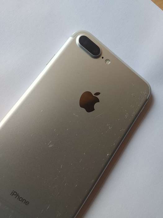 iPhone 7 Plus - Silver - 32GB - Good Condition