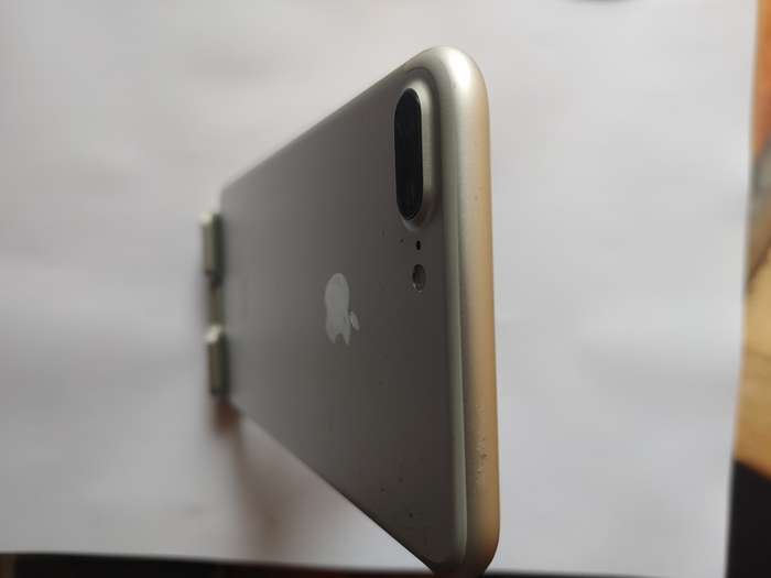 iPhone 7 Plus - Silver - 32GB - Good Condition