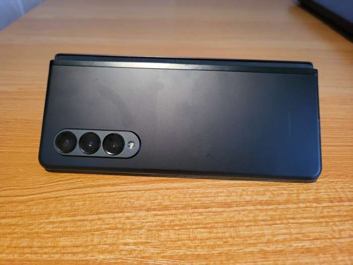 Samsung Galaxy - Fold 3 - 5G - 256GB - All Networks - Phantom Green - EXCELLENT CONDITION