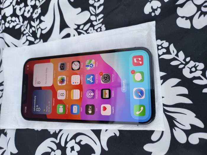iPhone 12 Pro - Graphite - 128GB - Excellent Condition