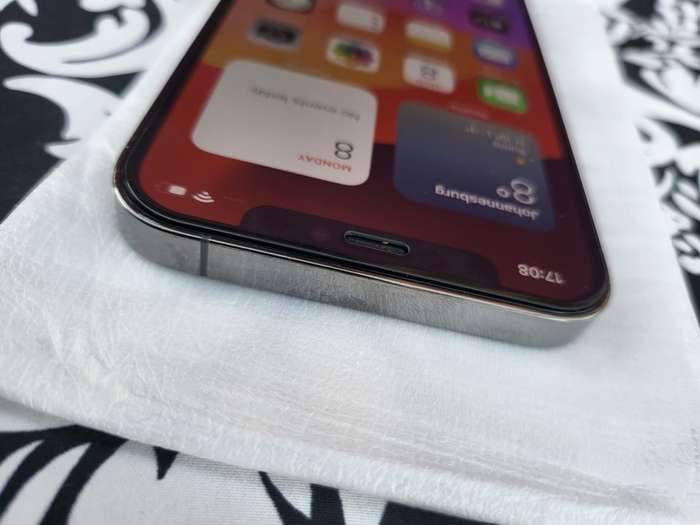 iPhone 12 Pro - Graphite - 128GB - Excellent Condition
