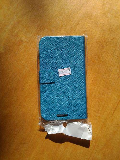 GALAXY S4 POUCH WITH MAGNETIC CLASP WITH HIGH QUALITY SCREEN GUARD