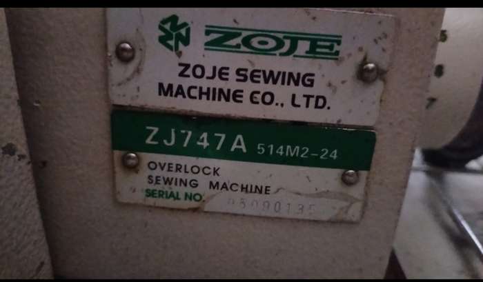 OVERLOCKER FOR SALE / ZOJE INDUSTRIAL MACHINE