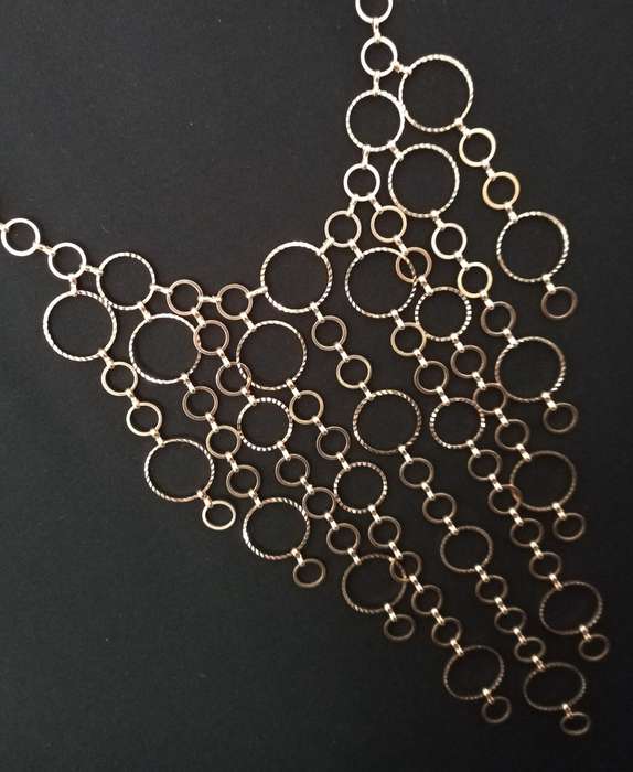 Ladies Jewelry - LOVISA glamorous long necklace in gold tones