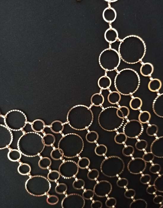 Ladies Jewelry - LOVISA glamorous long necklace in gold tones