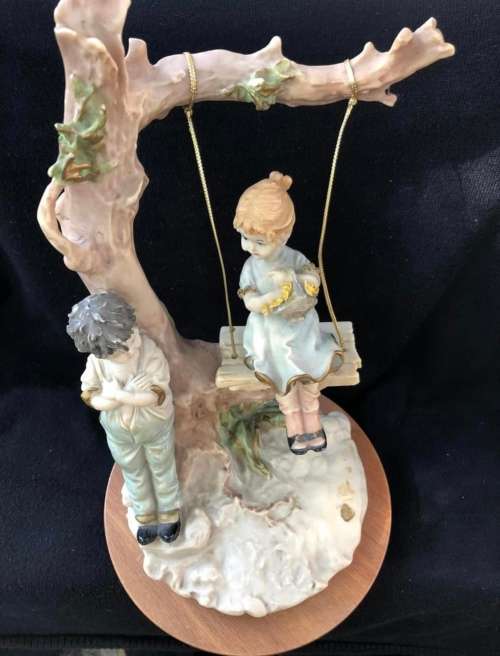 Capodimonte b Metli figurine