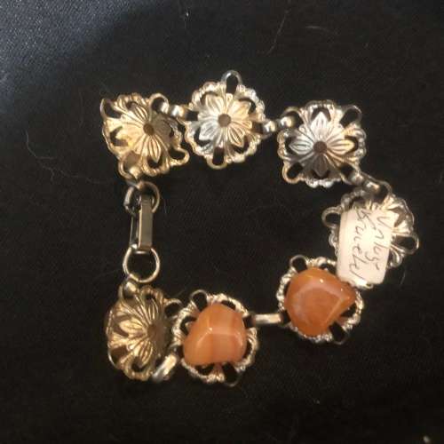 Bracelet semi precious stones