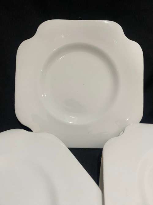 Cake/side plates Grafton each