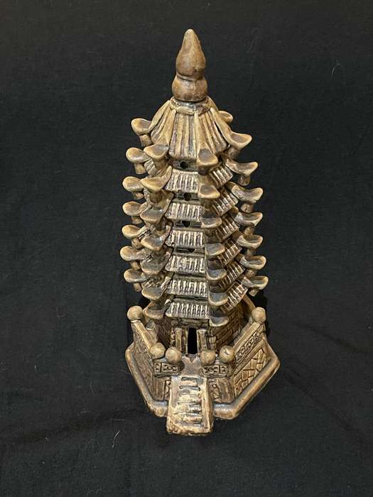 Ornament Oriental temple