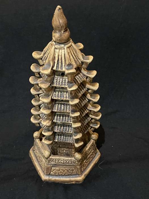 Ornament Oriental temple