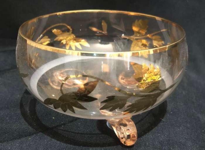 Bowls mint each