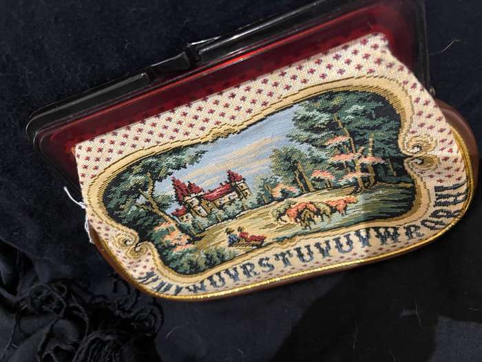 Handbag clutch bag tapestry style
