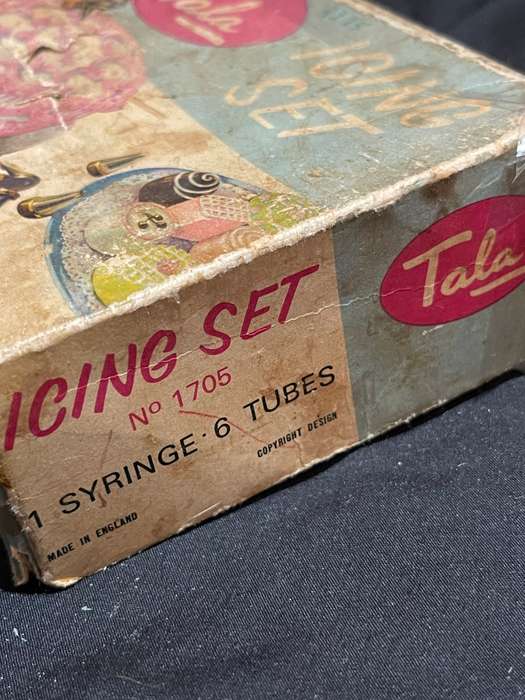 Icing set vintage