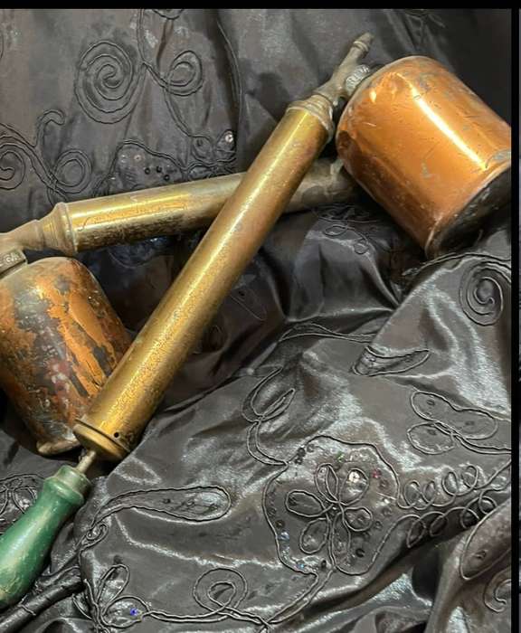 Ornament brass/copper insecticide pumps each