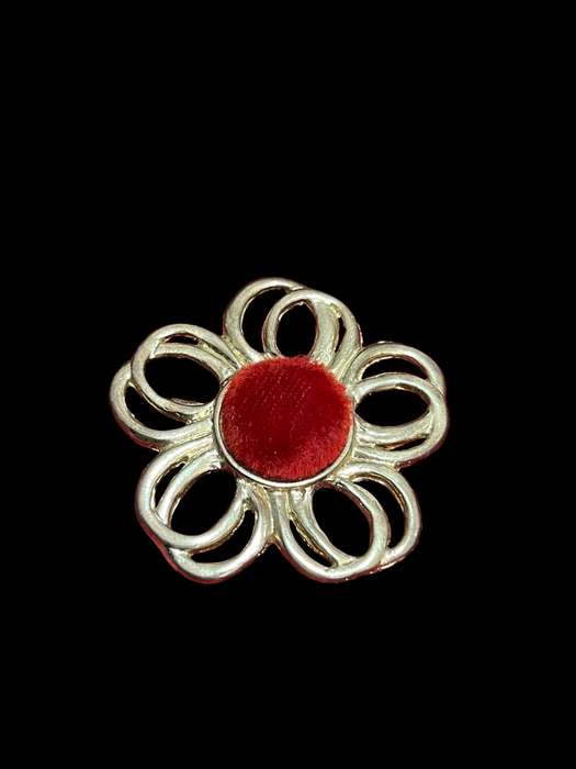 Brooch(C)