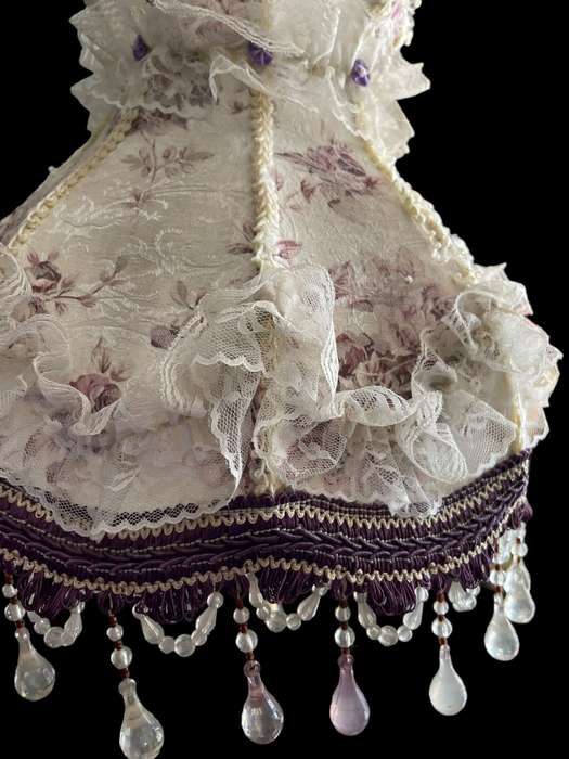 Lamp shade