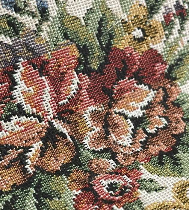 Handbag petit point