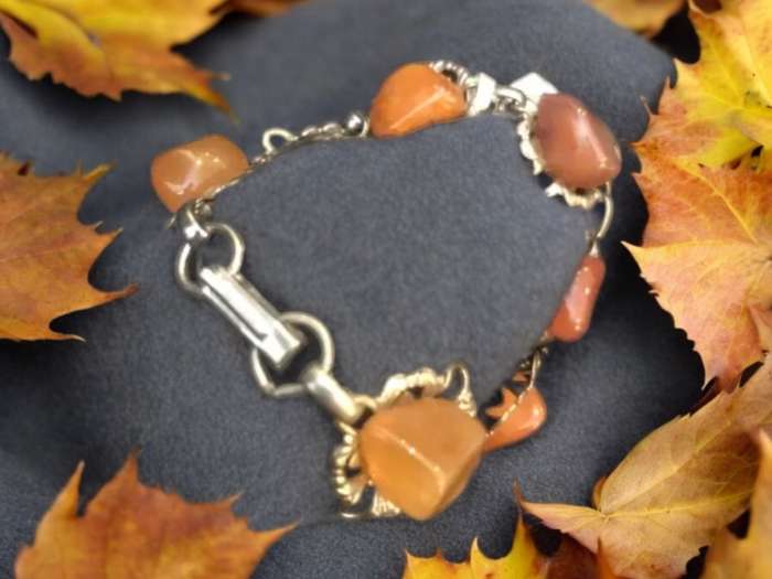 Bracelet semi precious stones