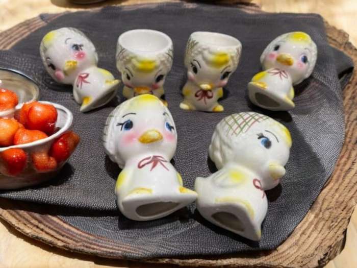 Egg cups set x6